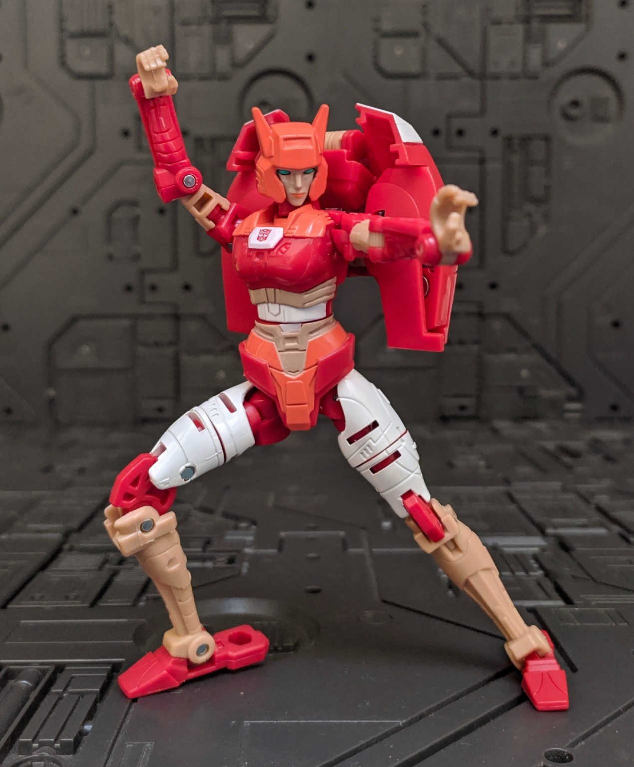 Buy TRANSFORMERS WFC-10 Elita-1 Netflix Edition Generations War for Cybertron Trilogy Online at Low Prices in India