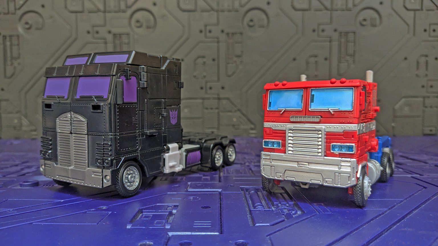 Takara Transformers Legacy TL-13 Motormaster Official In-Hand Images - Transformed